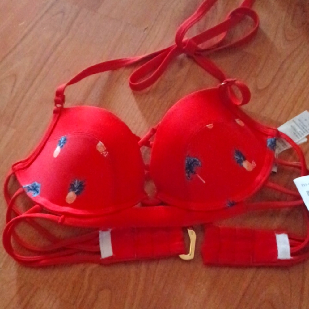 swim top Abercrombie and Fitch